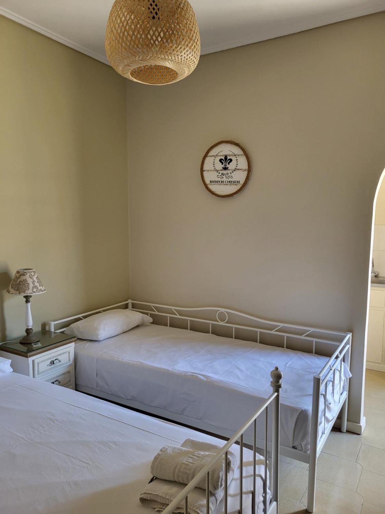 Margarita Rooms Kalamákion Pokoj fotografie